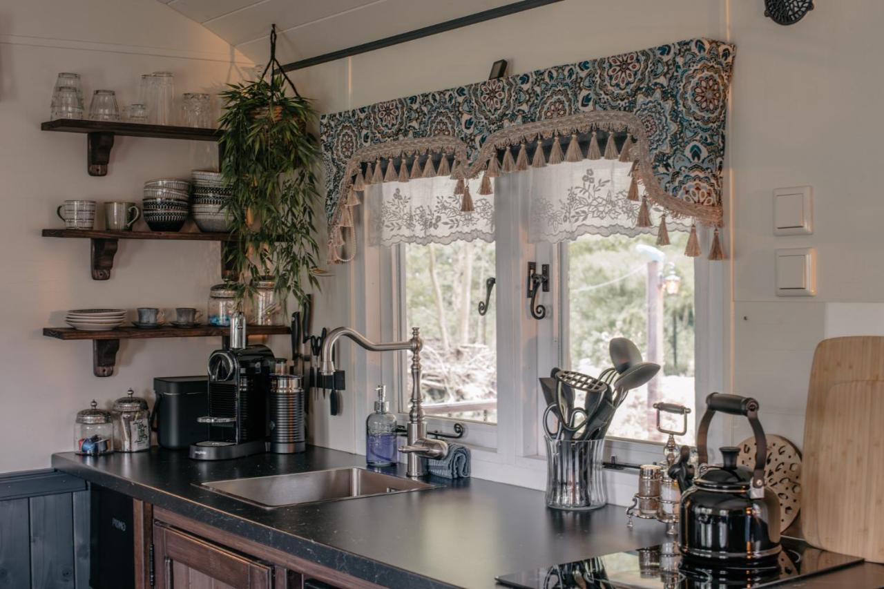 Pipowagen De Zwerveling Aan Zee Villa Oostkapelle Buitenkant foto
