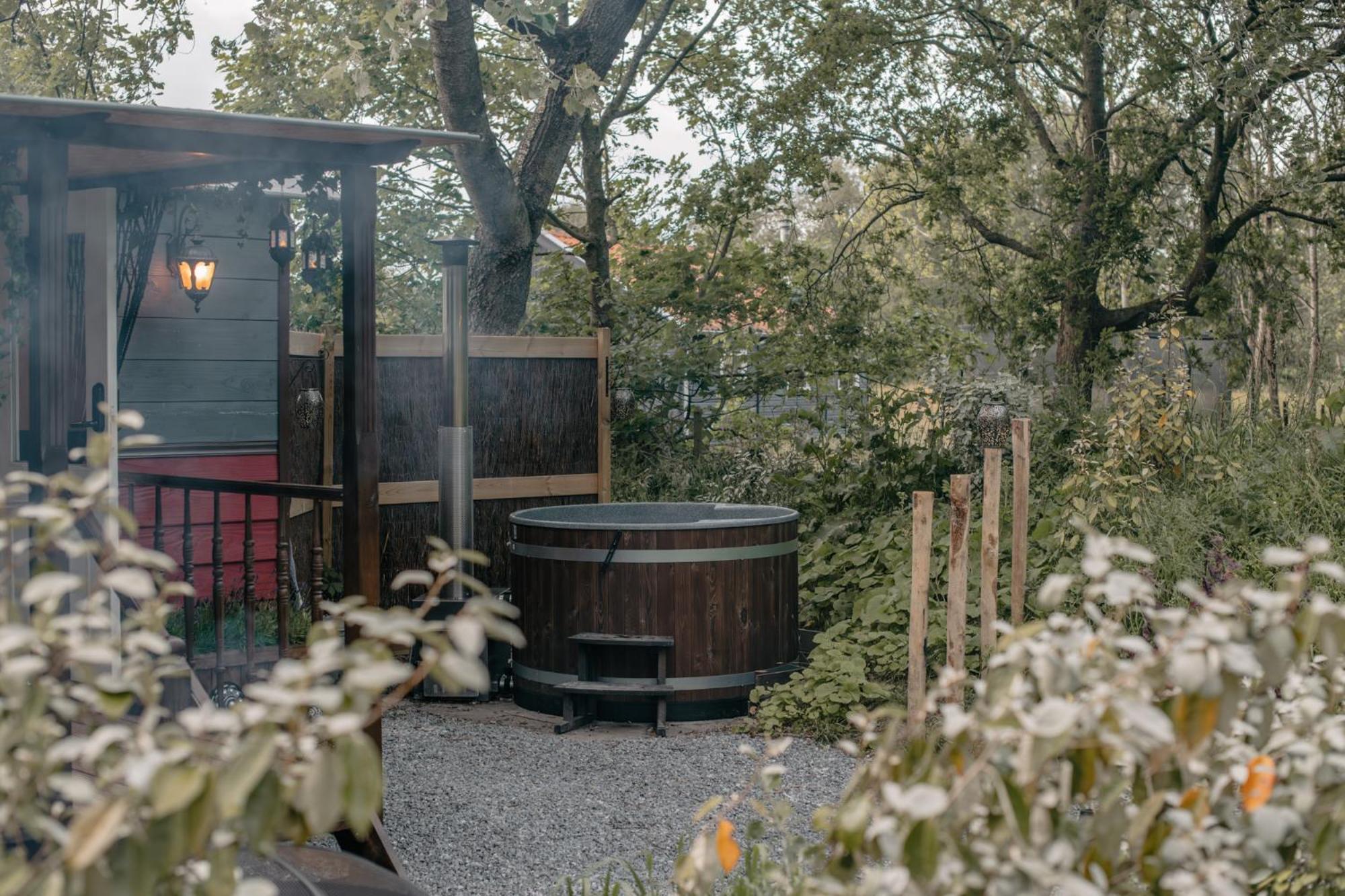 Pipowagen De Zwerveling Aan Zee Villa Oostkapelle Buitenkant foto